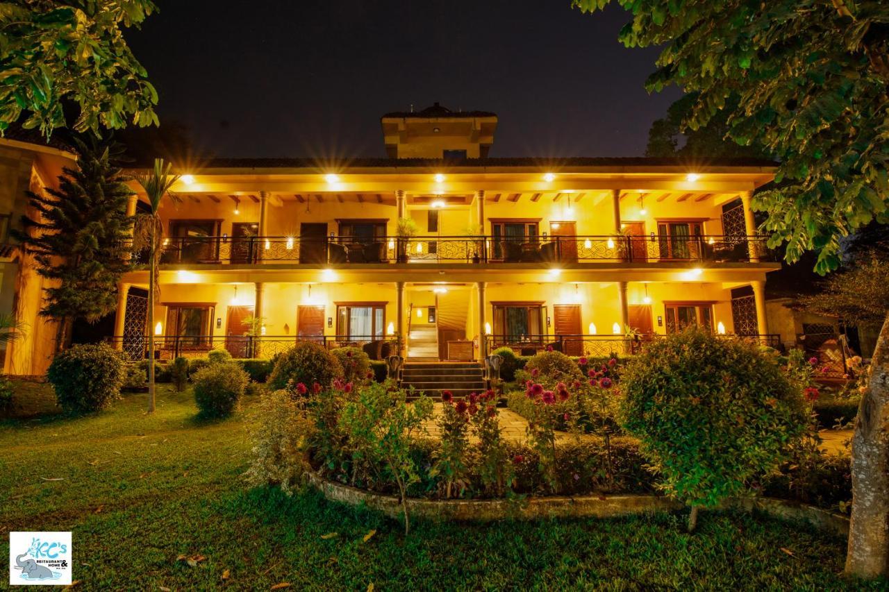 Kc'S Home Sauraha Exterior photo