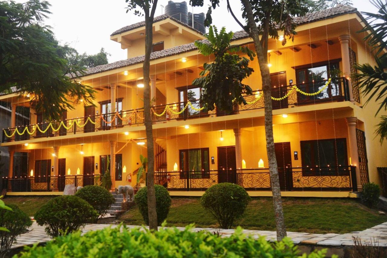 Kc'S Home Sauraha Exterior photo